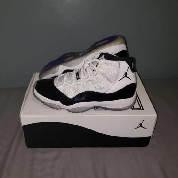 Jordan 11 Concords - Picture 1 of 5